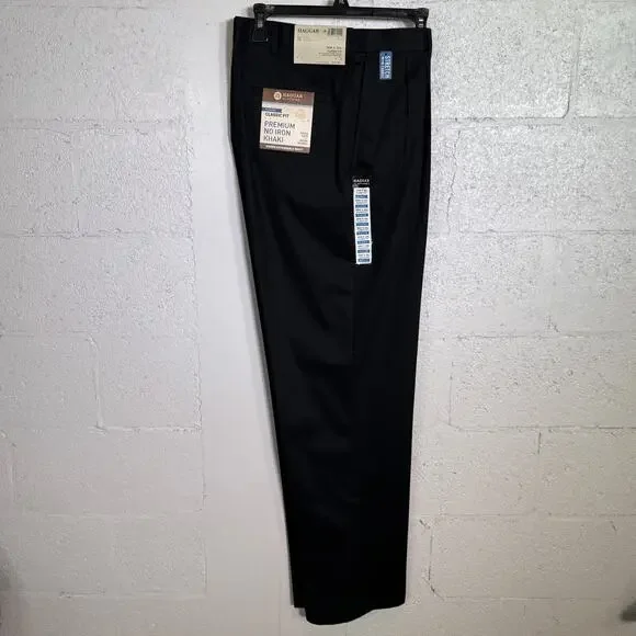 Haggar Men's Iron Free Premium Khaki Classic-Fit Pleated black 38x34 $70 - Picture 3 of 9